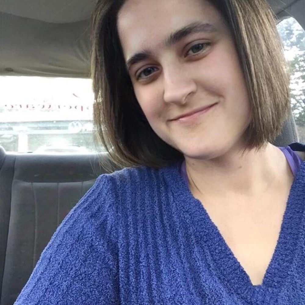 Meet your Posher, Traci
